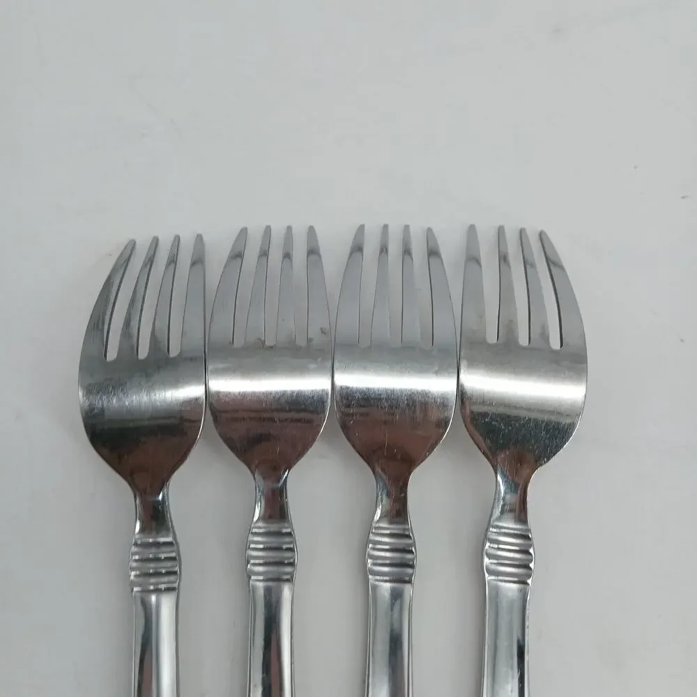 4X DF Oneida Banbury Pattern Stainless Steel Flatware Dinner Forks